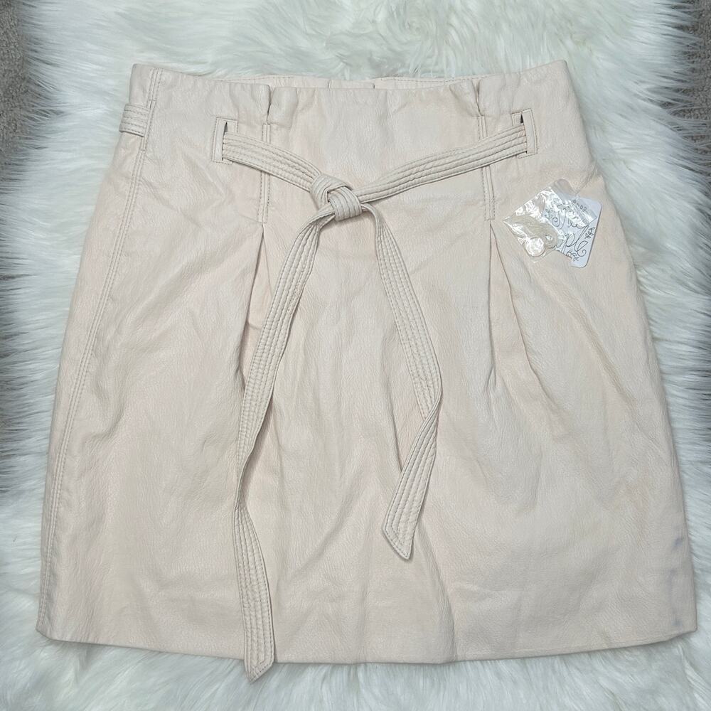 FREE PEOPLE Faux Leather Paperbag Mini Skirt Womens Size 4 Belted Spring Summer